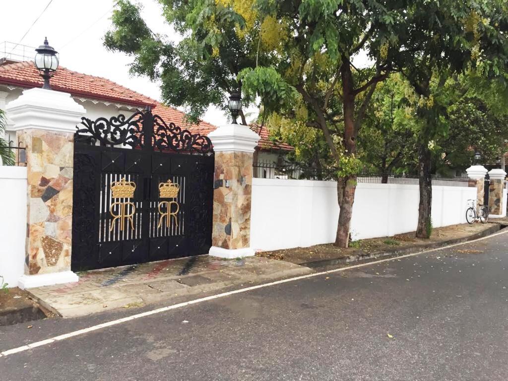 Grand Villa ネゴンボ エクステリア 写真
